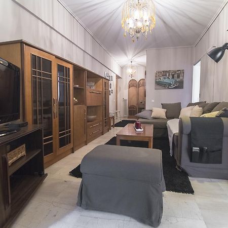 Stunning Central Apartment เอเธนส์ ภายนอก รูปภาพ